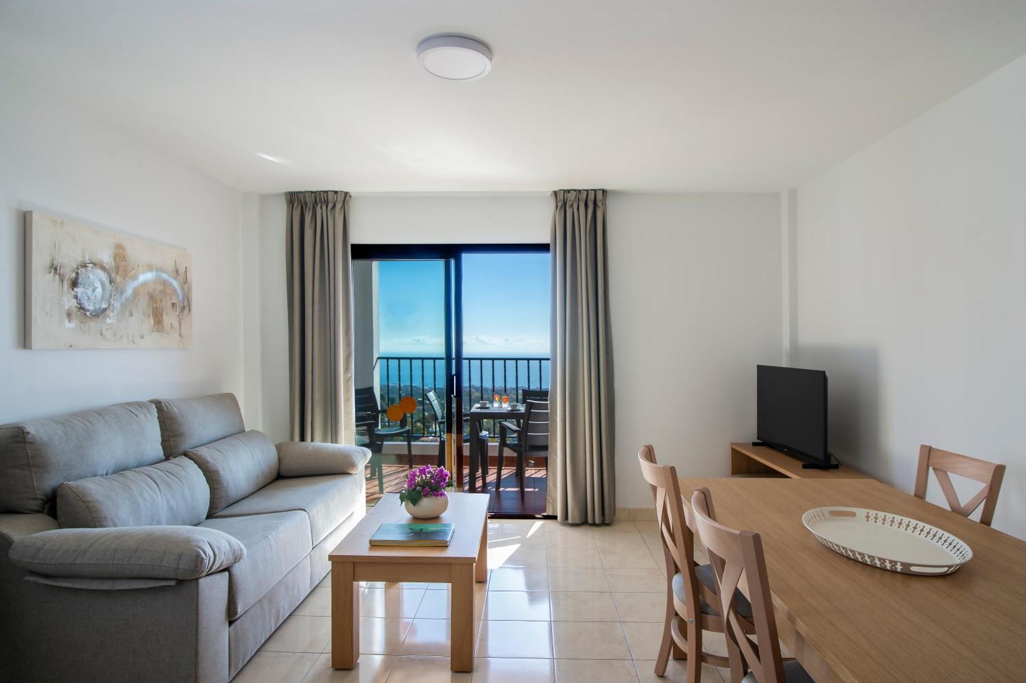 แม็คโดนัลด์ ลา เอร์มิตา รีสอร์ต Apartment มิฮาส ภายนอก รูปภาพ